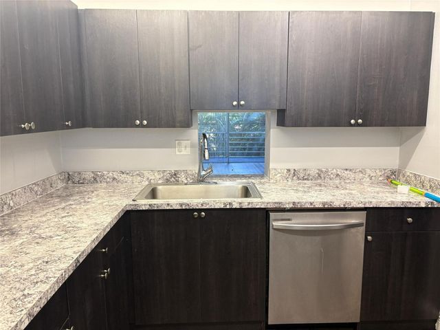 1700 NW 58th Terrace 2D, Sunrise, FL 33313