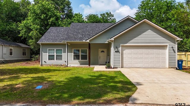 516 W FRONT, Mineola, TX 75773