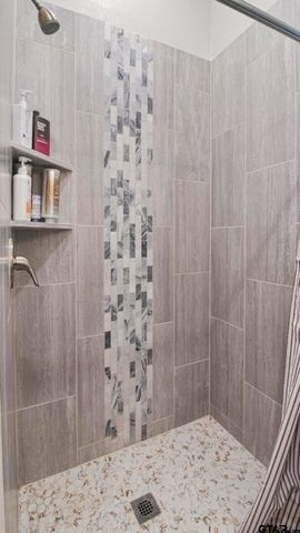 516 W FRONT, Mineola, TX 75773