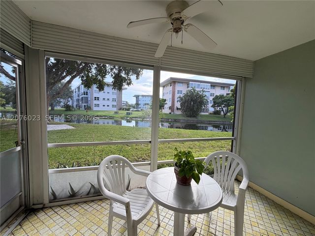 2951 NW 46th Ave 109, Lauderdale Lakes, FL 33313