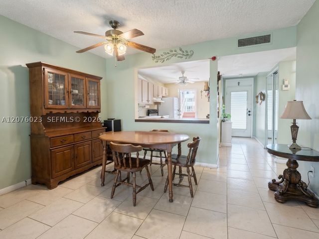 2951 NW 46th Ave 109, Lauderdale Lakes, FL 33313