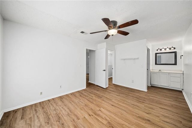 530 Warm Springs Circle, Roswell, GA 30075