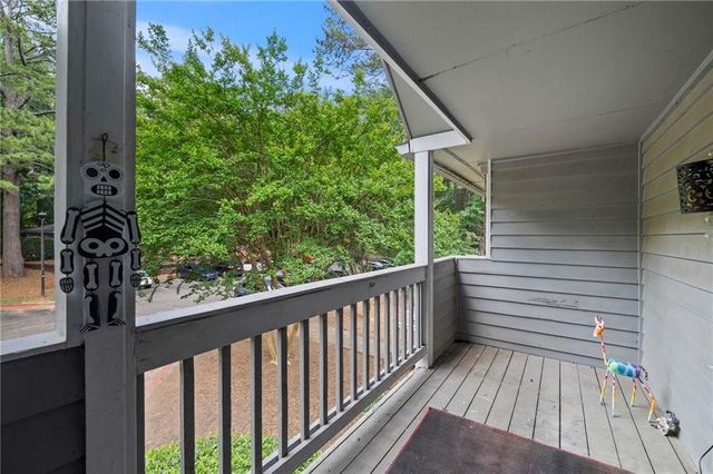 530 Warm Springs Circle, Roswell, GA 30075