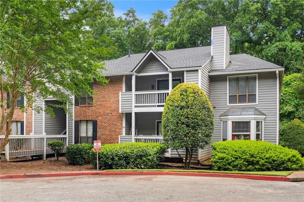530 Warm Springs Circle, Roswell, GA 30075
