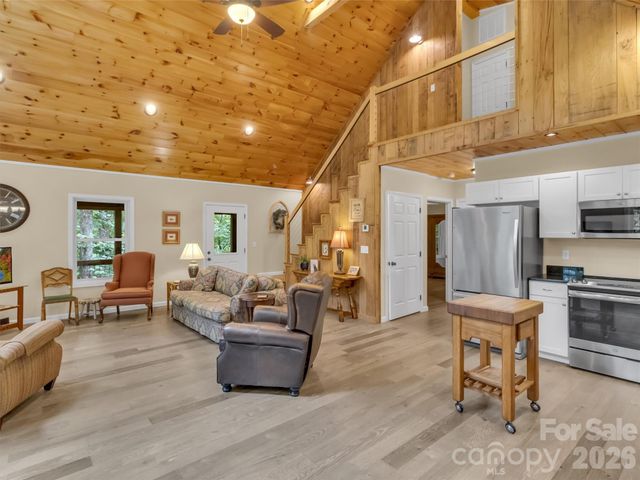 291 Incline Drive Drive, Sylva, NC 28779