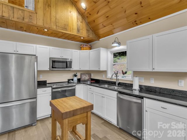 291 Incline Drive Drive, Sylva, NC 28779