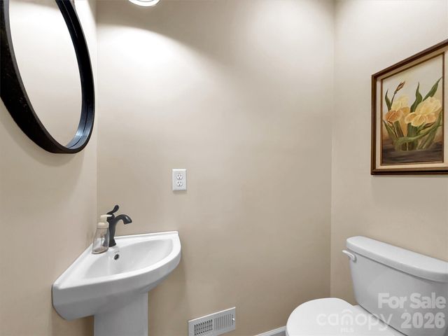 291 Incline Drive Drive, Sylva, NC 28779