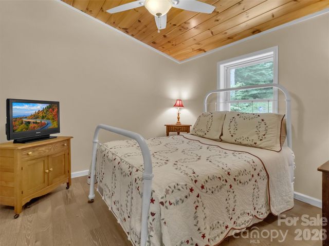 291 Incline Drive Drive, Sylva, NC 28779