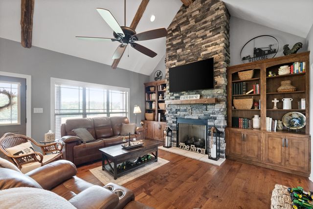 4420 Highway 48, Cumberland Furnace, TN 37051