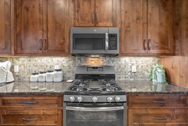 4420 Highway 48, Cumberland Furnace, TN 37051