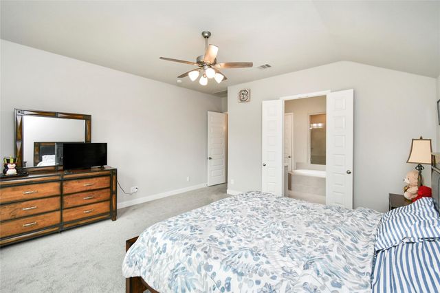 5042 Albany Shores Lane, Fulshear, TX 77441