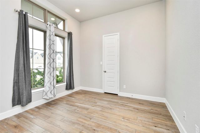 5042 Albany Shores Lane, Fulshear, TX 77441