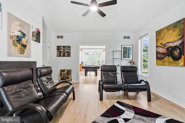 488 ANNA LYNN LN, Horsham, PA 19044