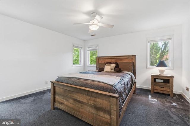 488 ANNA LYNN LN, Horsham, PA 19044