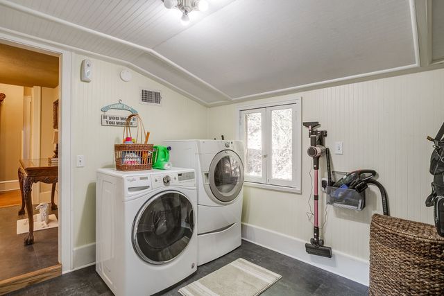 620 NW 6th Street, Mineral Wells, TX 76067