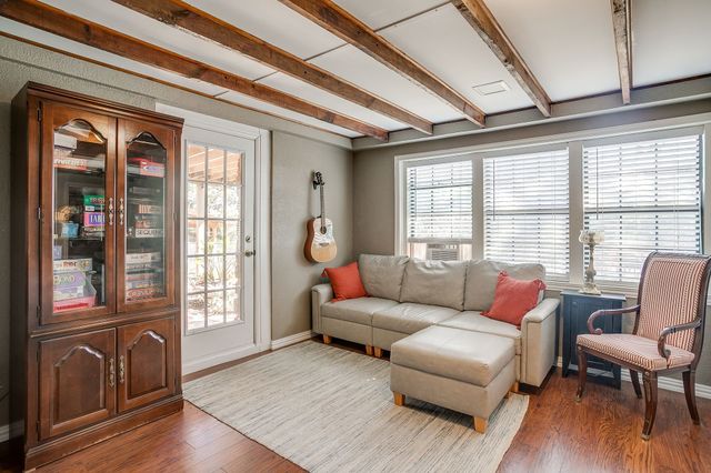 620 NW 6th Street, Mineral Wells, TX 76067
