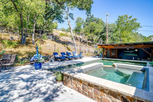 620 NW 6th Street, Mineral Wells, TX 76067