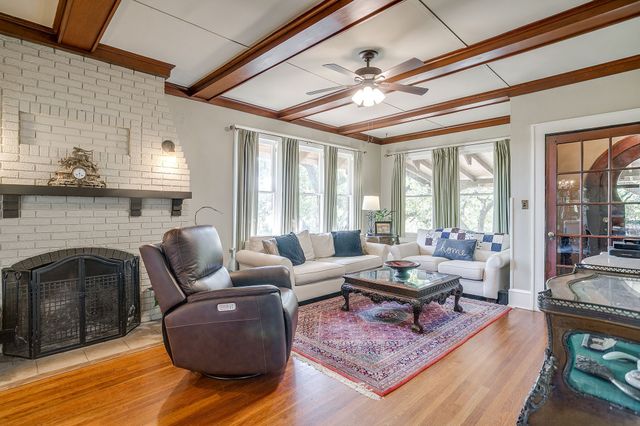 620 NW 6th Street, Mineral Wells, TX 76067