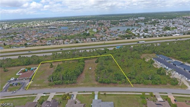1249 Capricorn BLVD, Punta Gorda, FL 33983