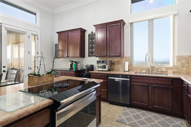 7400 E Morningside Drive, Kingman, AZ 86401