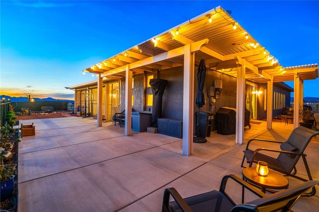 7400 E Morningside Drive, Kingman, AZ 86401