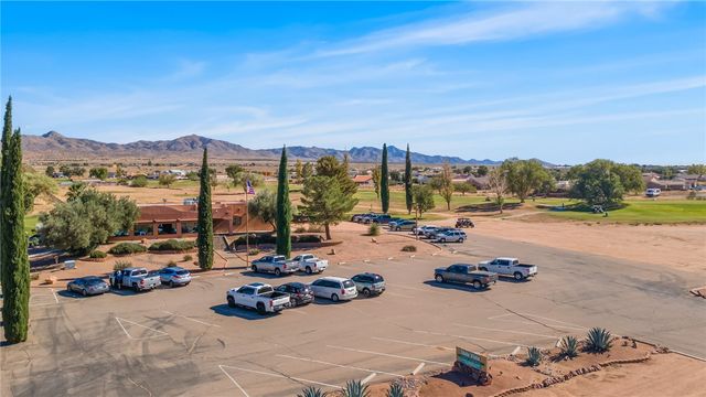 7400 E Morningside Drive, Kingman, AZ 86401