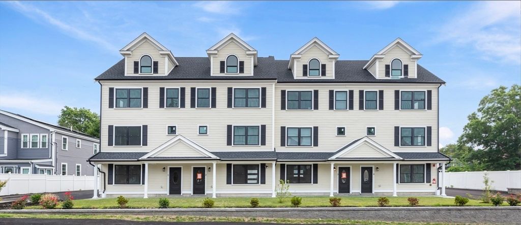 161 Sumner St 2, Quincy, MA 02169