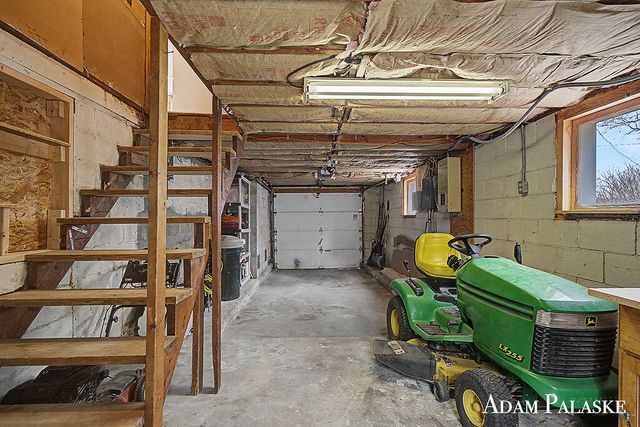 8457 Brower Lake Drive, Rockford, MI 49341