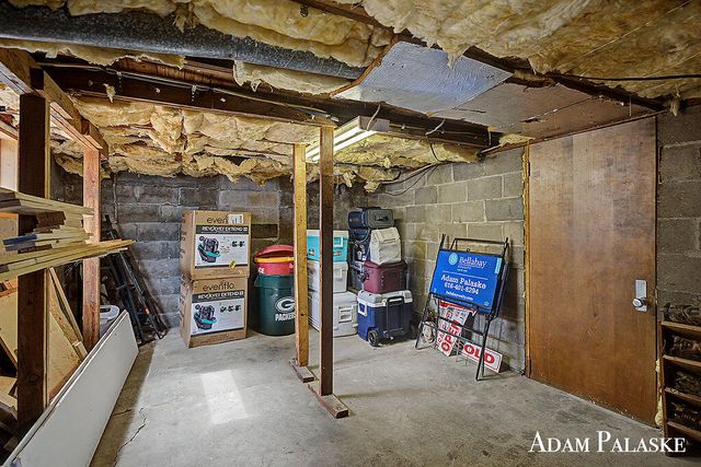 8457 Brower Lake Drive, Rockford, MI 49341