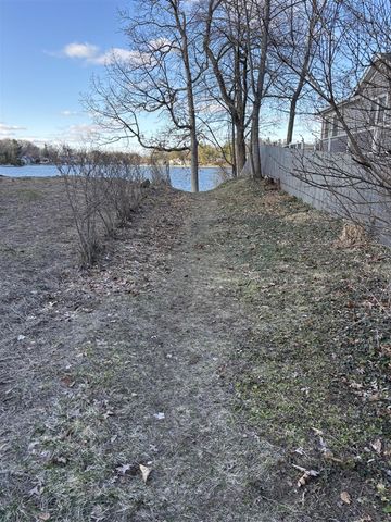 8457 Brower Lake Drive, Rockford, MI 49341