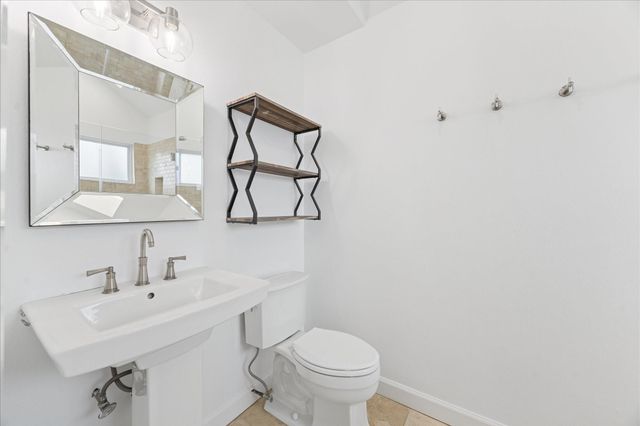 731 Heights Boulevard C, Houston, TX 77007