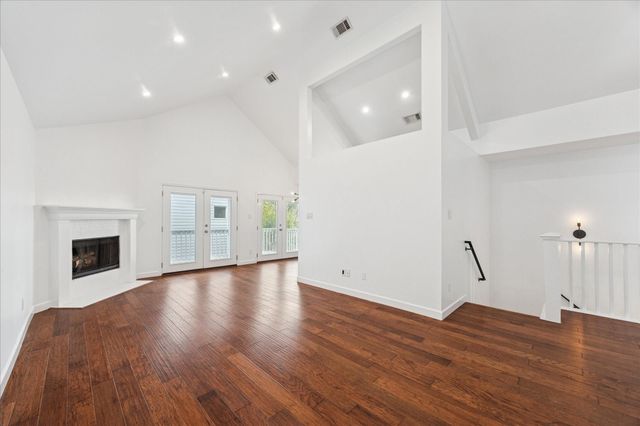 731 Heights Boulevard C, Houston, TX 77007