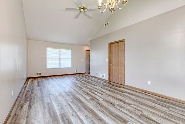 216 Draw Bridge Ct, Hempfield Twp, PA 15601