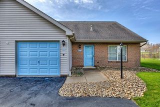 216 Draw Bridge Ct, Hempfield Twp, PA 15601