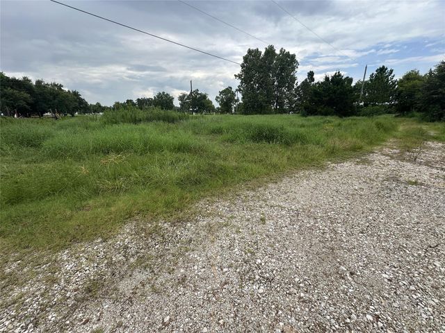 5110 Barbers Hill Road, Baytown, TX 77521