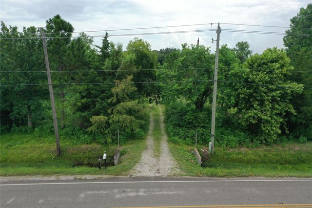 5110 Barbers Hill Road, Baytown, TX 77521