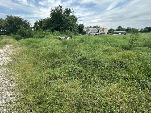 5110 Barbers Hill Road, Baytown, TX 77521