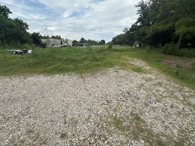 5110 Barbers Hill Road, Baytown, TX 77521