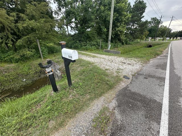 5110 Barbers Hill Road, Baytown, TX 77521