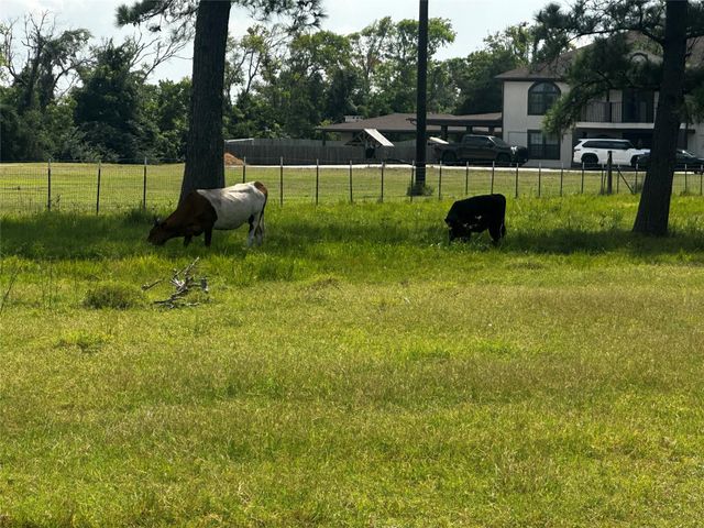 5110 Barbers Hill Road, Baytown, TX 77521