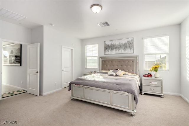 877 Mary Baer Way, Henderson, NV 89011