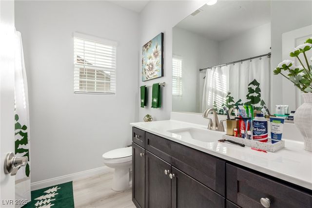 877 Mary Baer Way, Henderson, NV 89011