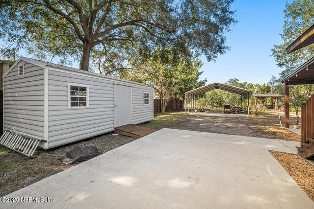 16214 SHARK Road W, Jacksonville, FL 32226