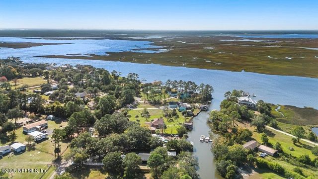 16214 SHARK Road W, Jacksonville, FL 32226