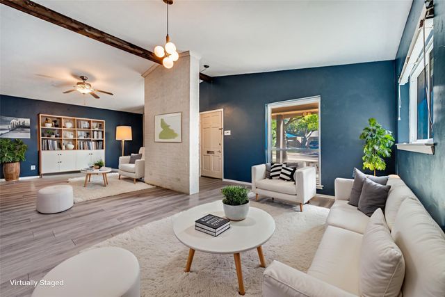 13815 Stonemoss Drive, Dallas, TX 75240