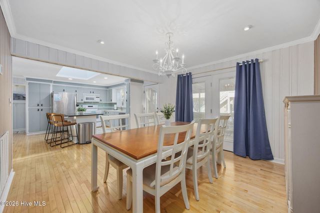 407 35th Street, Sunset Beach, NC 28468