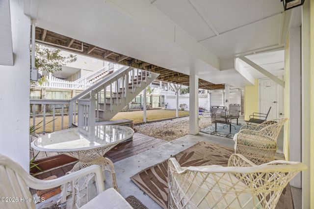 407 35th Street, Sunset Beach, NC 28468