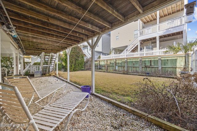 407 35th Street, Sunset Beach, NC 28468
