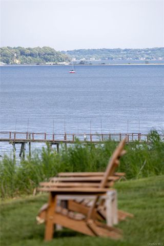 17 Sea Crest Drive, Lloyd Neck, NY 11743