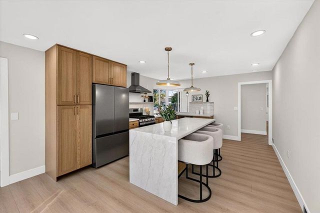 926 Radcliffe Drive, San Jose, CA 95117